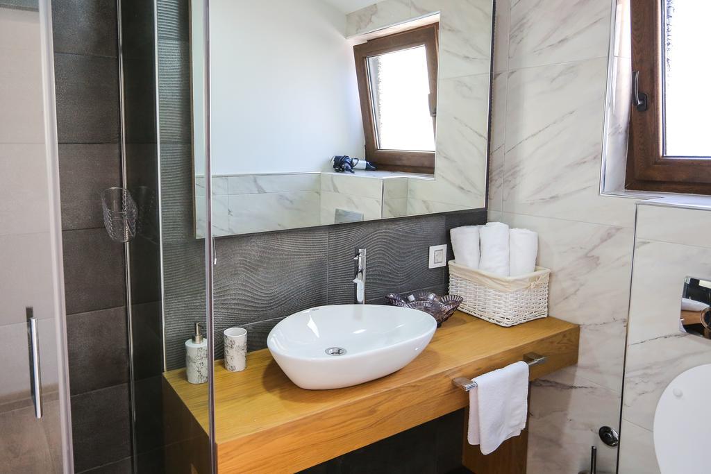 New Lux Apartment Novi Sad Esterno foto
